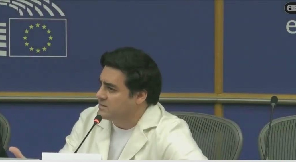 سیاوش بکتاش: اروپا با تعامل با طالبان، نقض حقوق زنان افغانستان را عادیسازی میکند